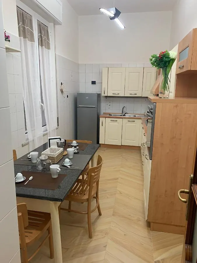 나폴리 Casa Rafela 아파트